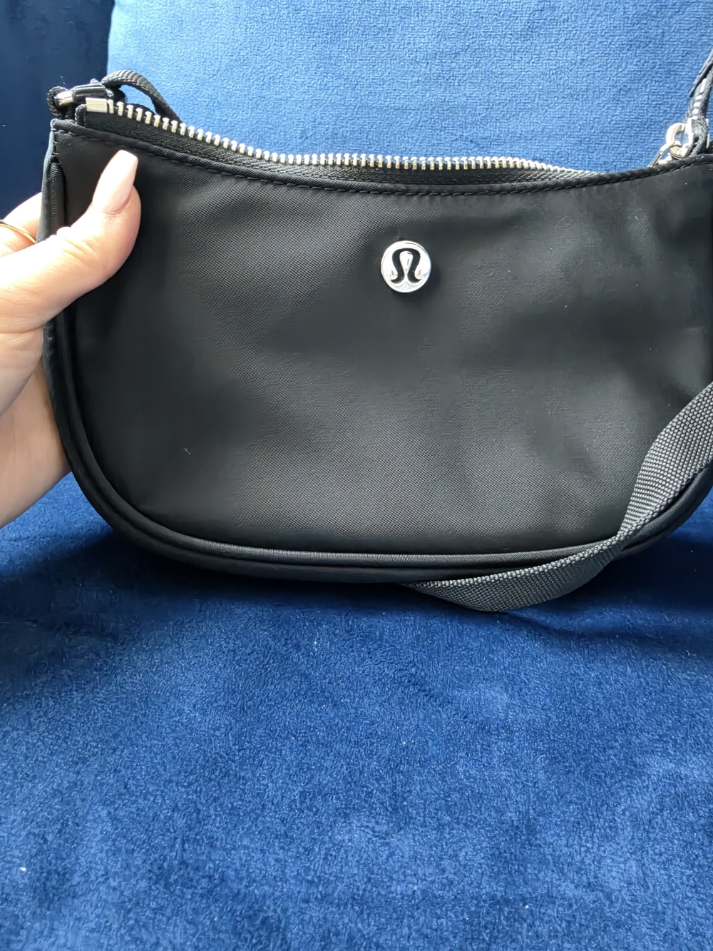 lululemon athletica Black Compact Shoulder Bag